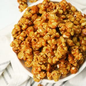 Delicious Caramel Popcorn for the family