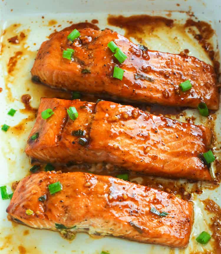 Insanely good Teriyaki Salmon fresh from the oven and ready to devour