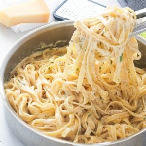 Fettuccine Alfredo