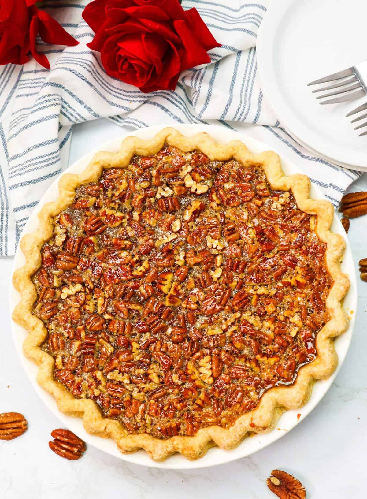 Cool and insanely delicious sweet potato pecan pie