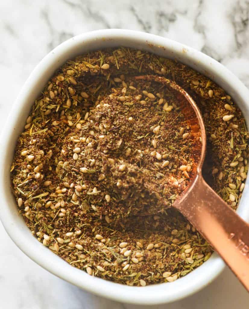 Zaatar with measuring spoon