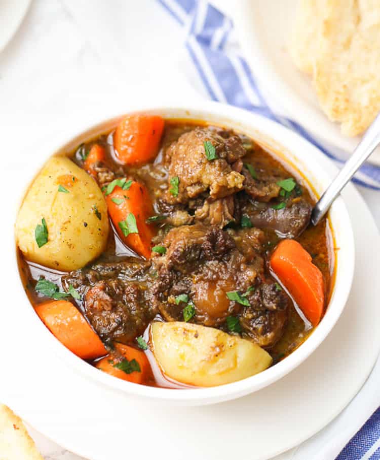 Instant Pot Oxtail Soup